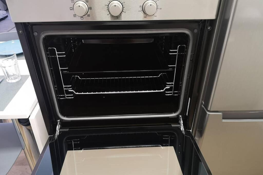 Ferienwohnung Piso Moderno Con Garaje En El Centro De Vigo Exterior foto