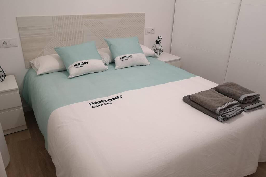 Ferienwohnung Piso Moderno Con Garaje En El Centro De Vigo Exterior foto